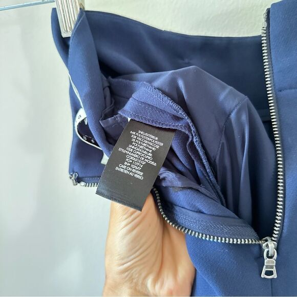 Alice + Olivia Two Piece Set - Picture 10 of 10